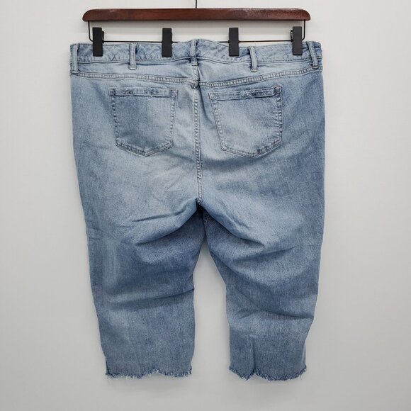 Torrid Womens 24XT Grunge Ripped Denim Shorts Light Wash Distressed Bermuda - Picture 4 of 16